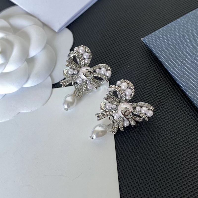 Ch**el earrings